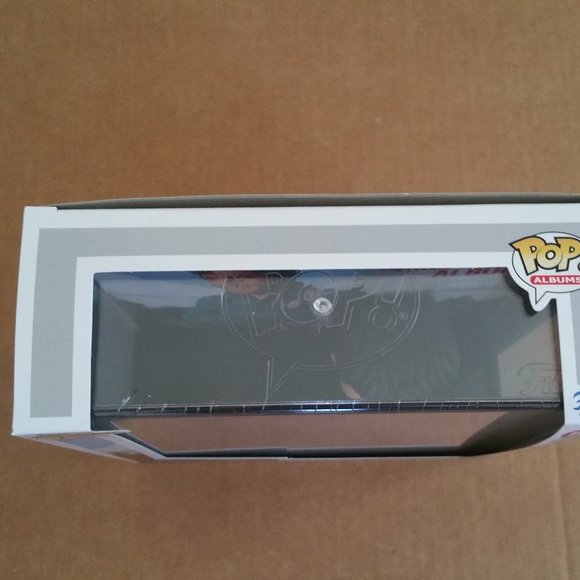 Elvis' Christmas Album Funko Pop! Album Figure #57 with Case - Picture 5 of 9